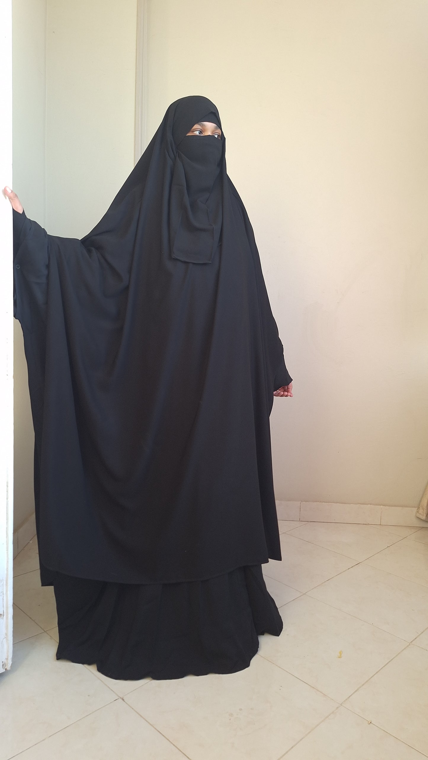 Max khimar