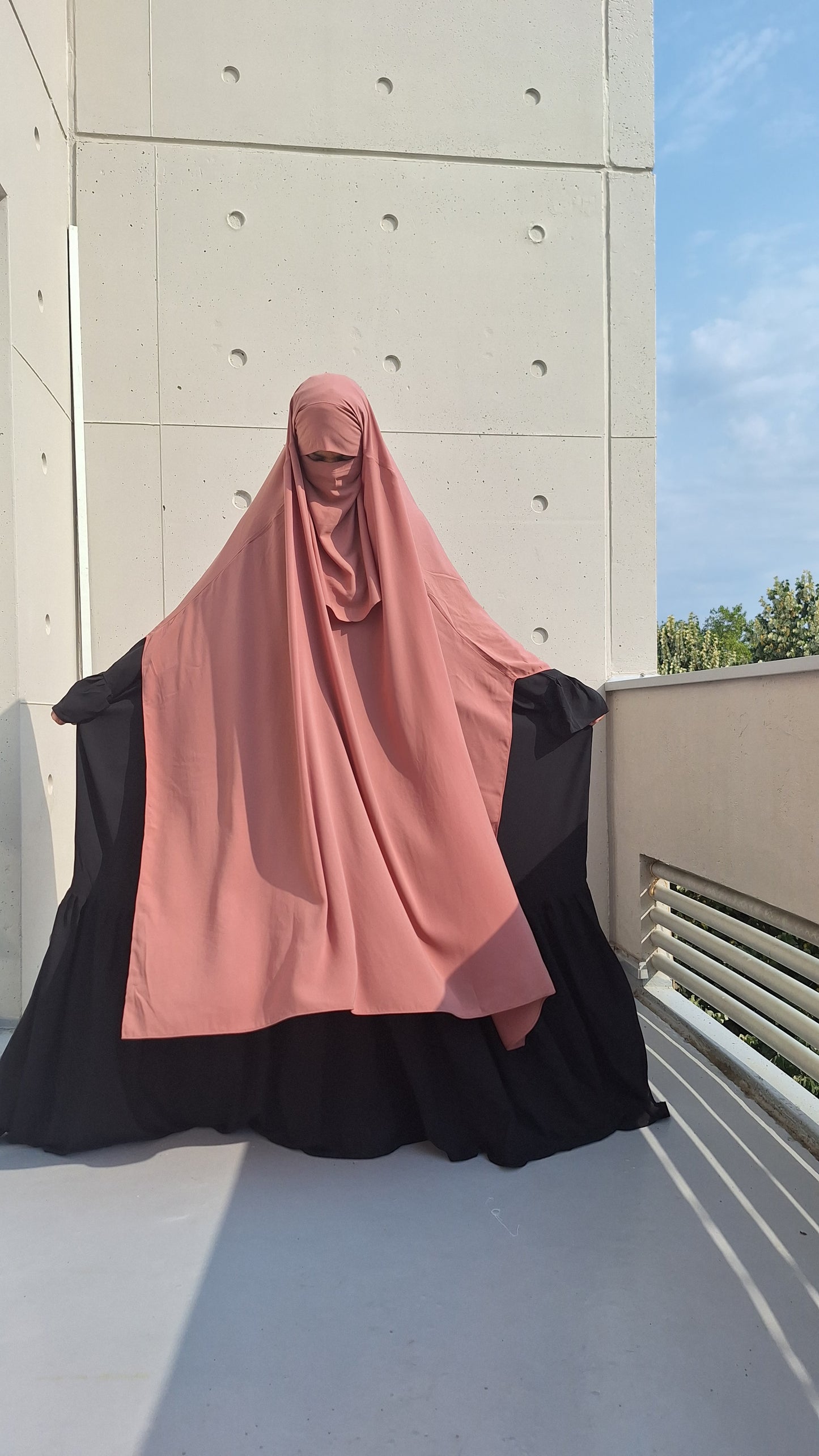 Max khimar
