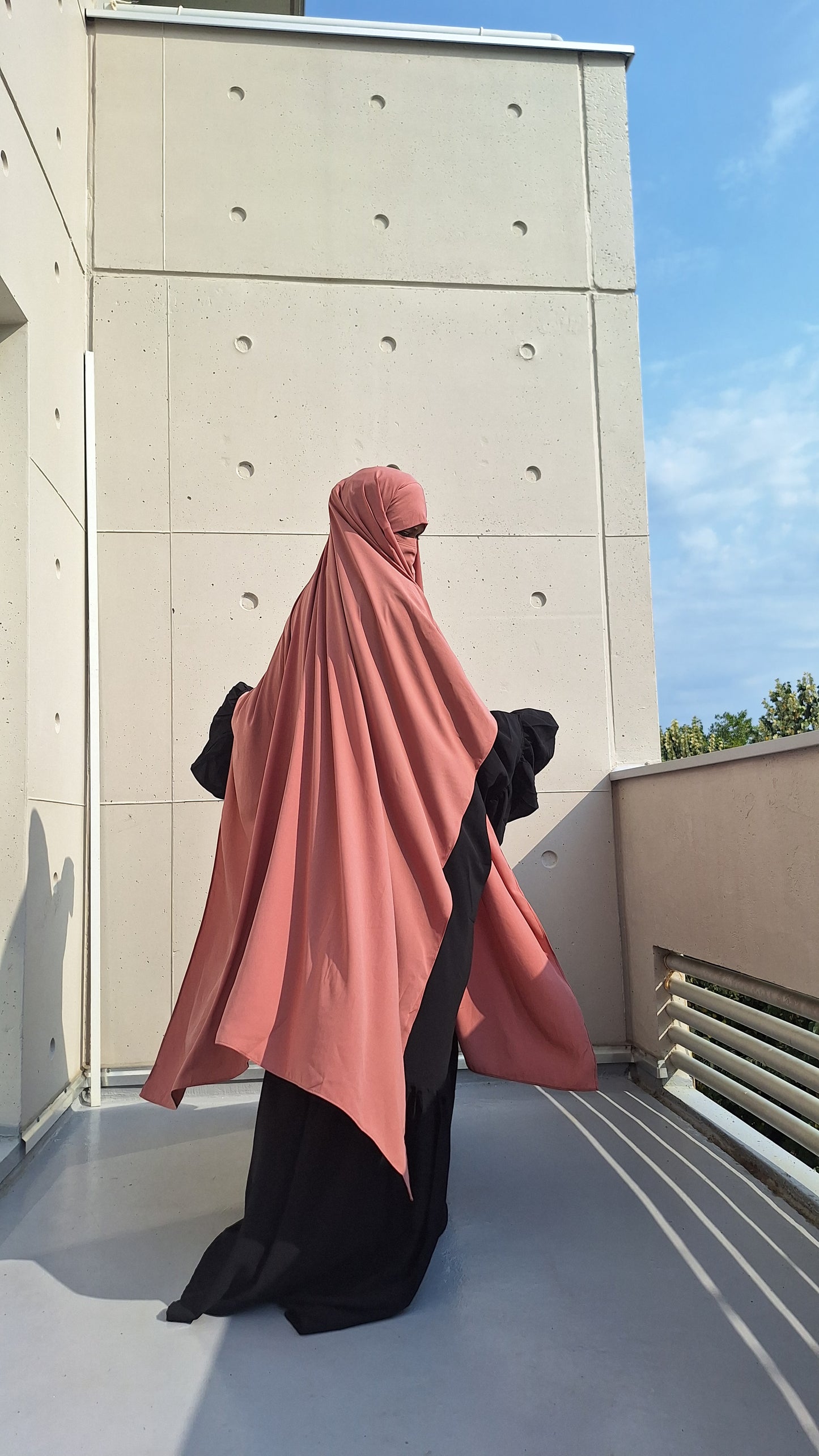 Max khimar