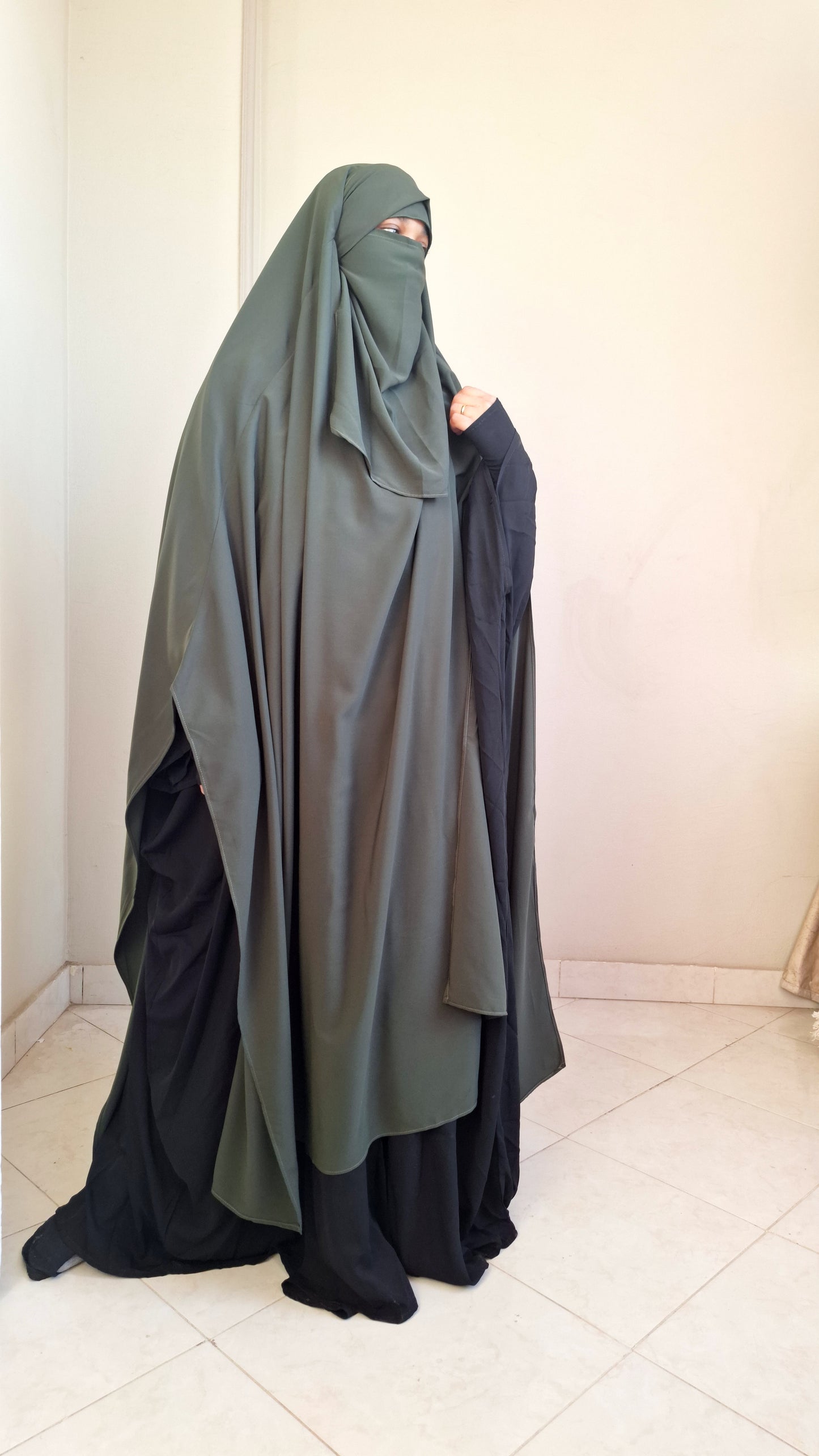 Max khimar