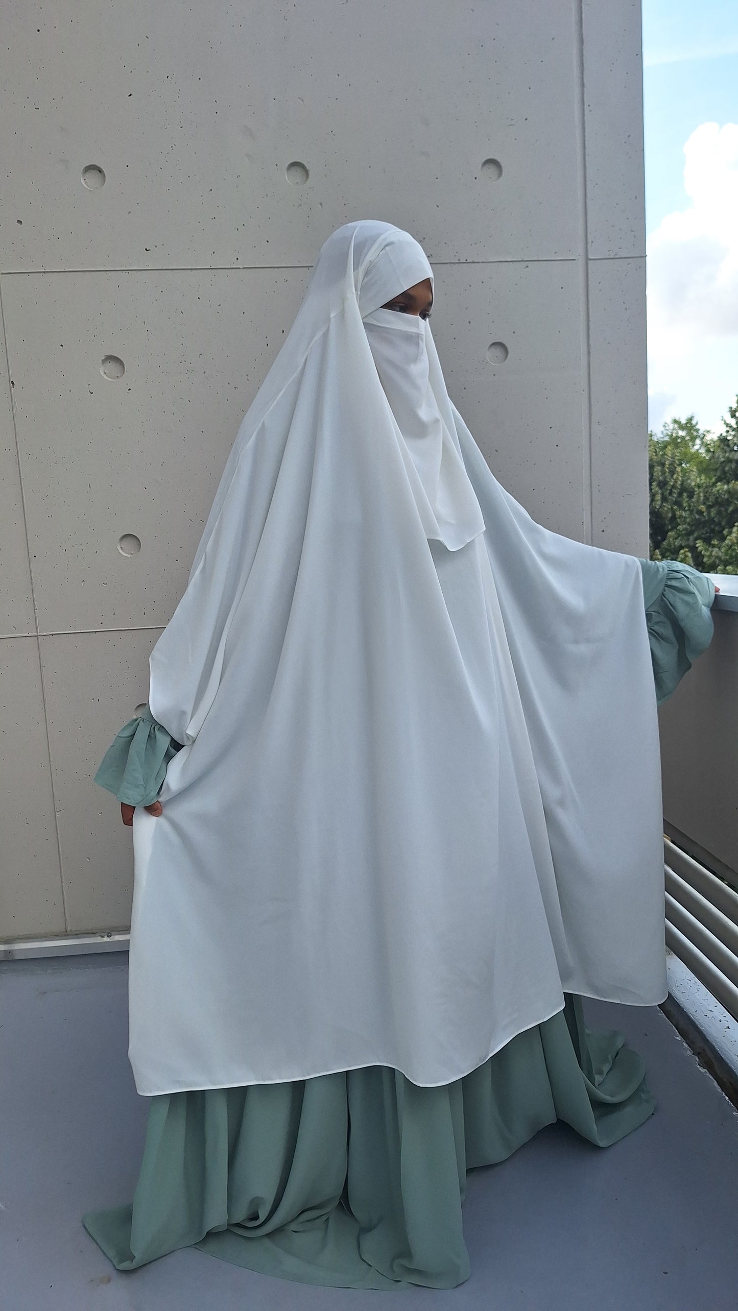 Max khimar