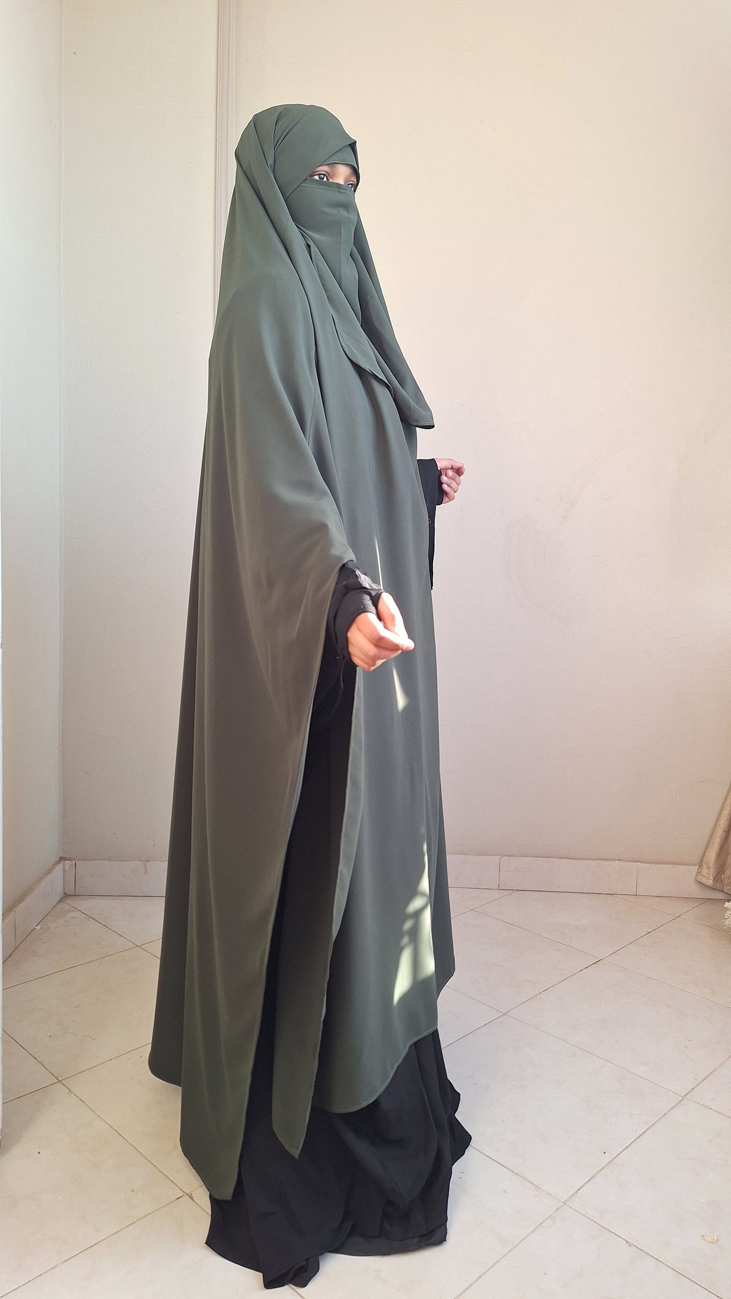 Max khimar
