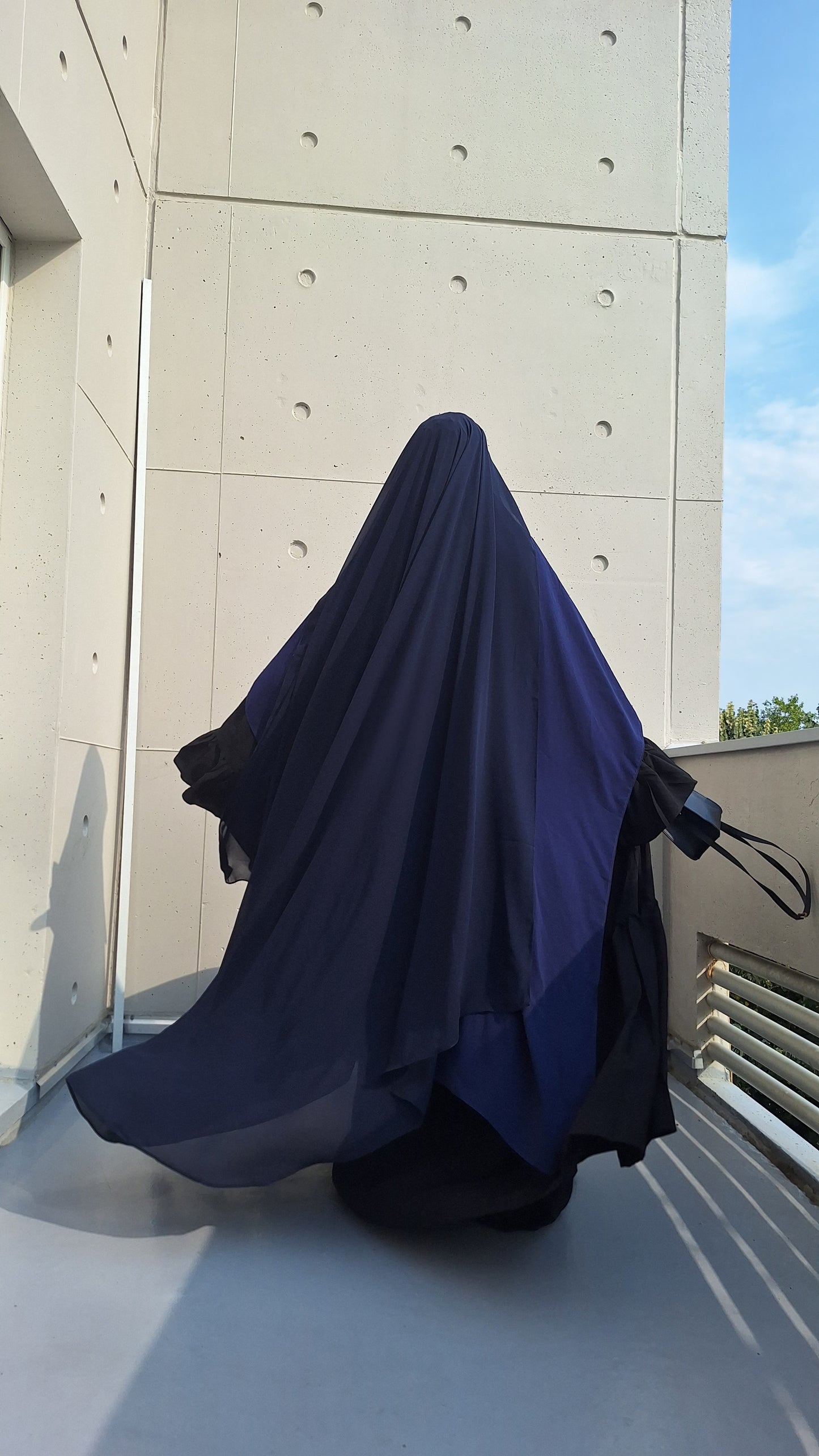 Max khimar