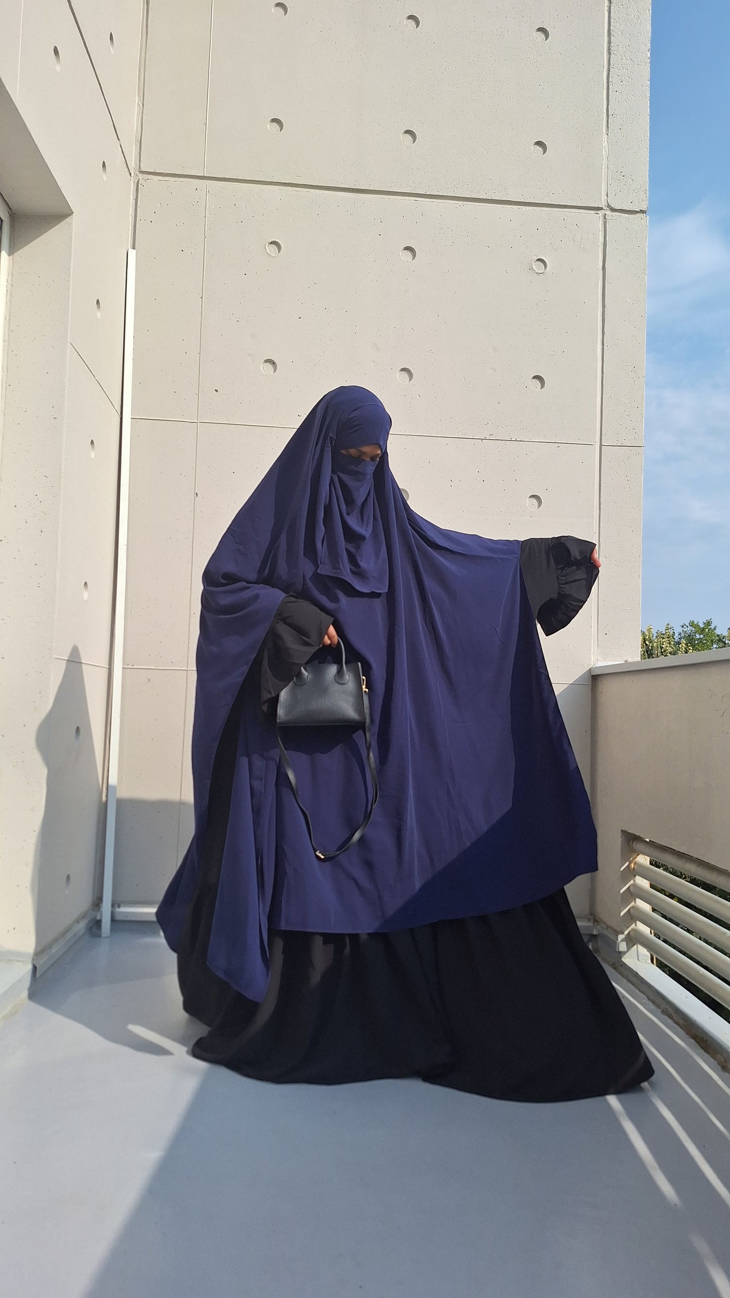 Max khimar