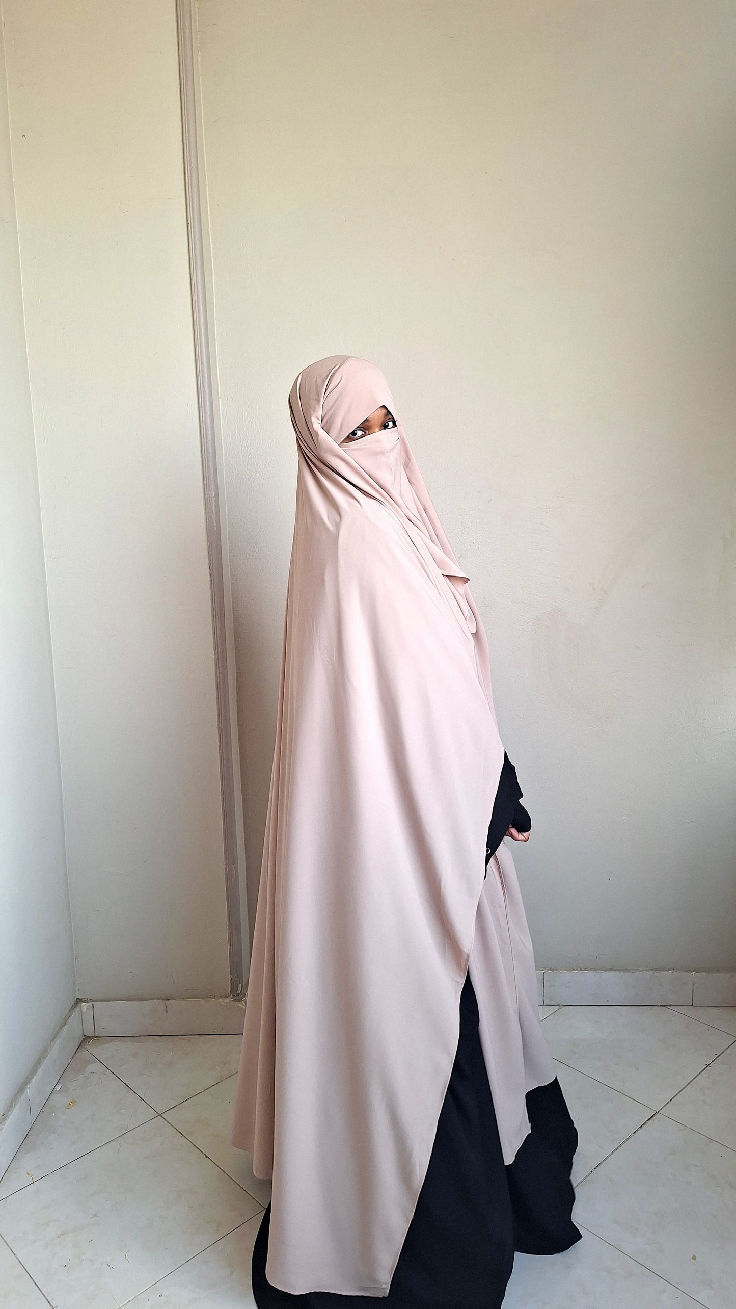Max khimar
