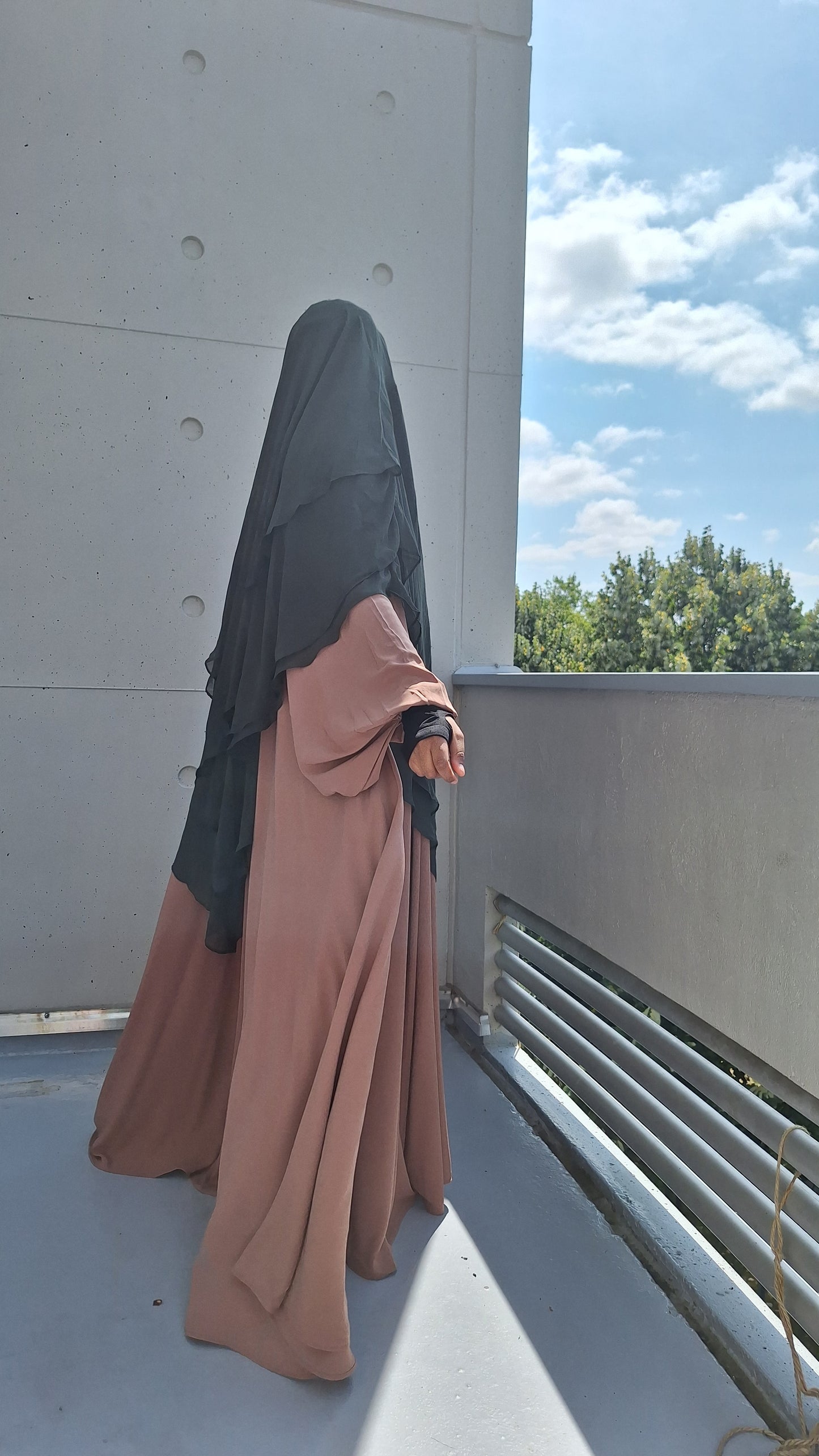 Abaya rosema