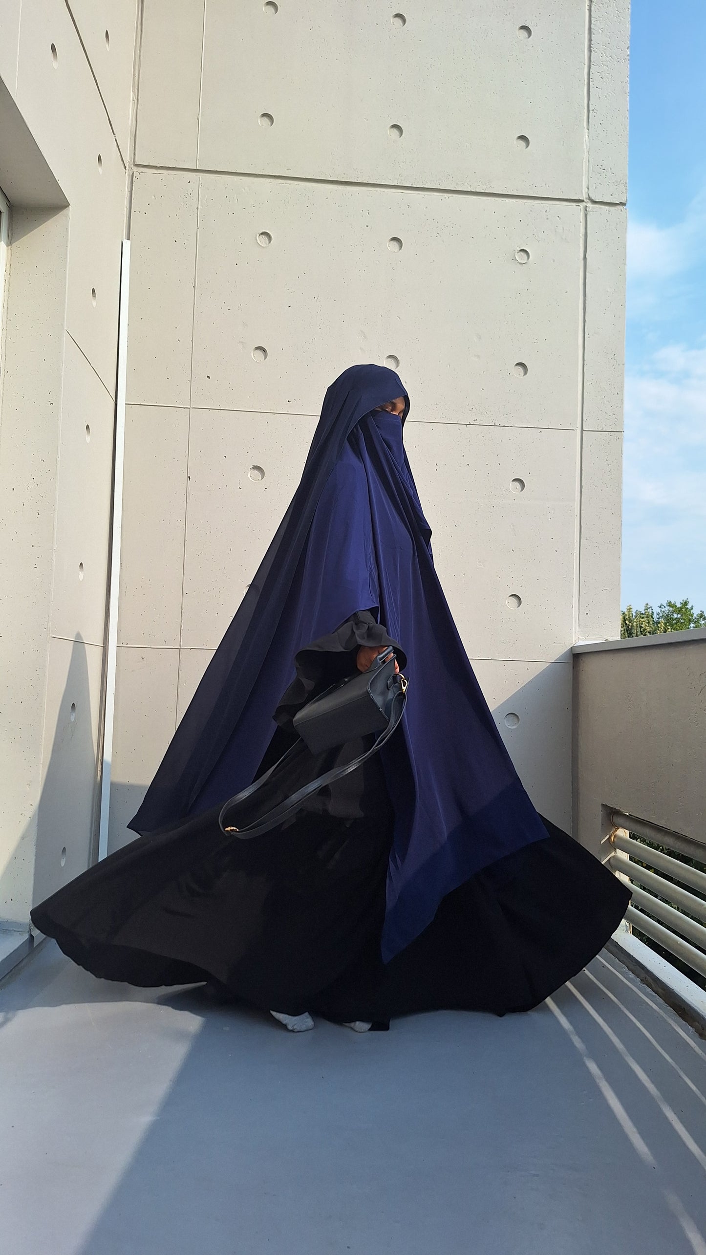 Max khimar