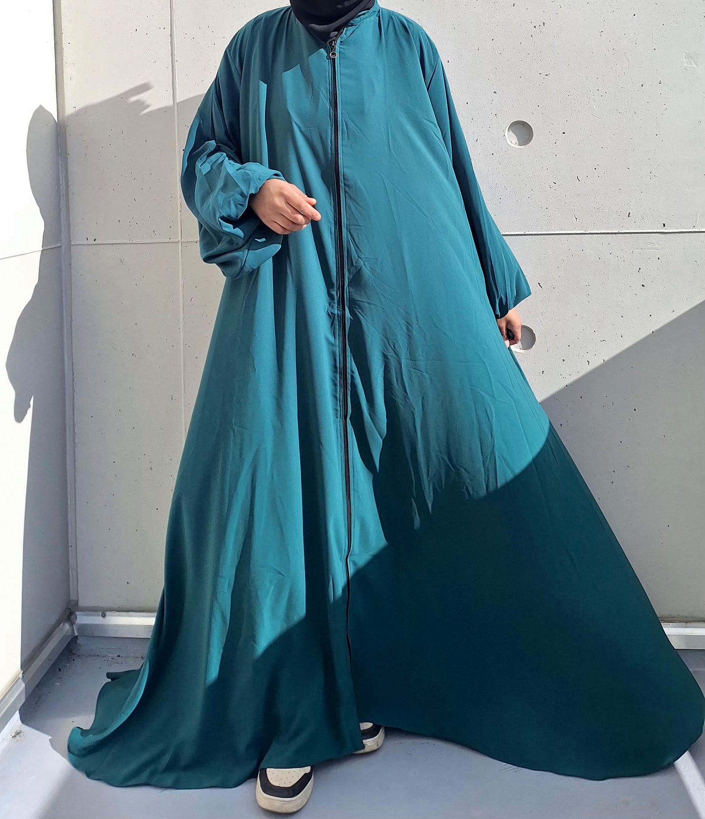 Abaya hana
