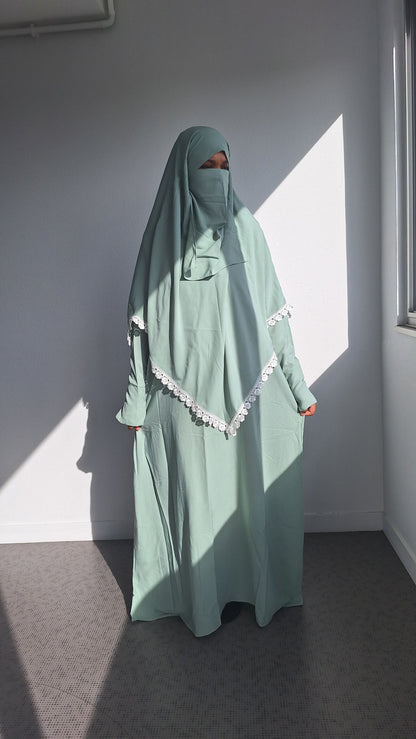 Ensemble fleuria