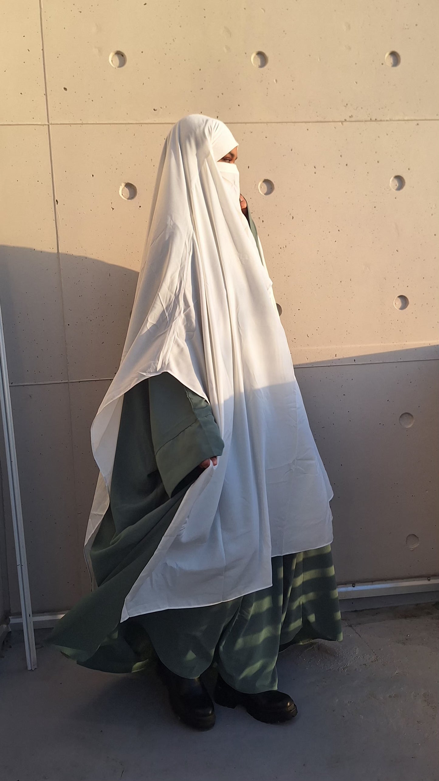 Max khimar