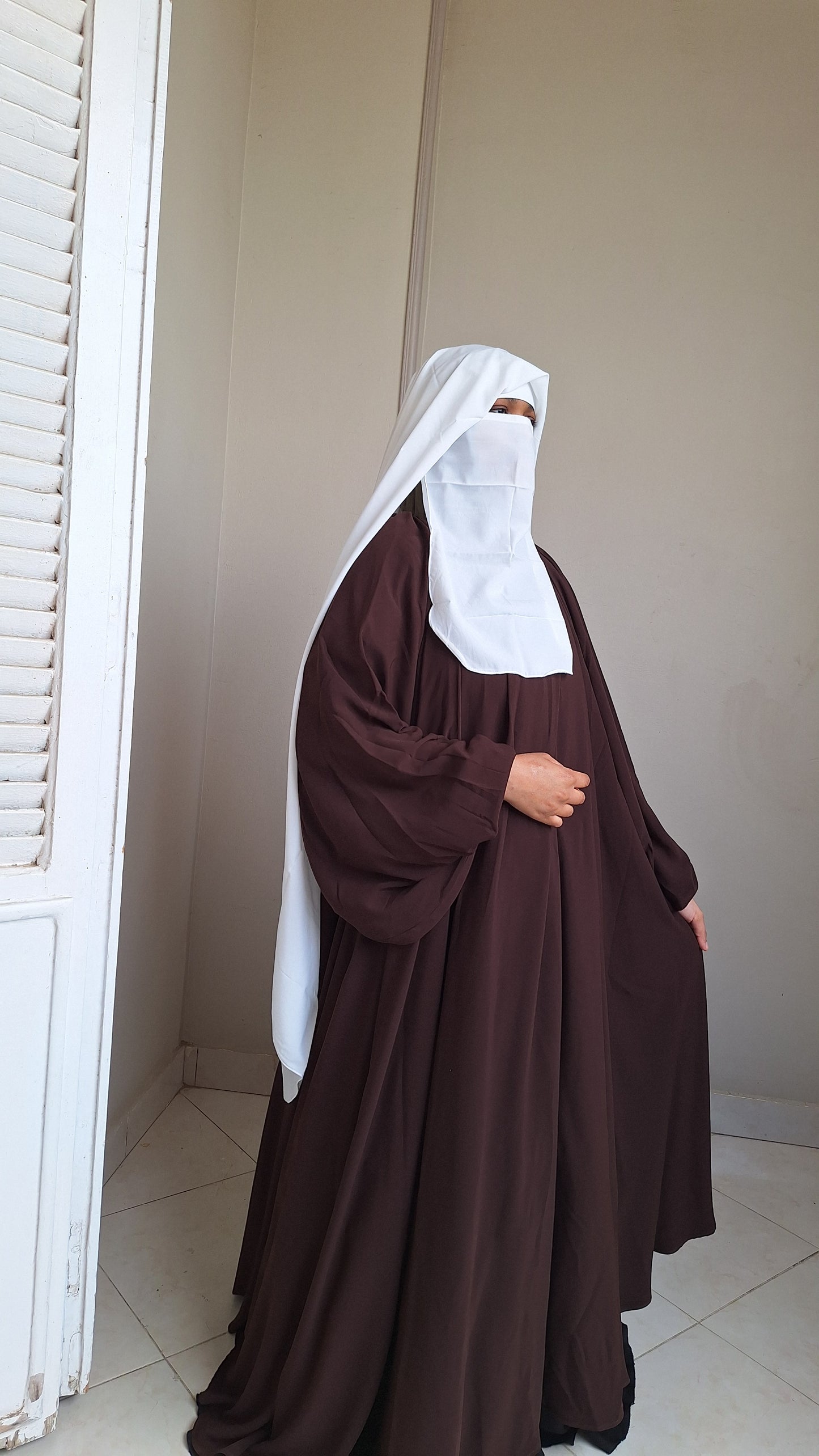 Abaya rose matou
