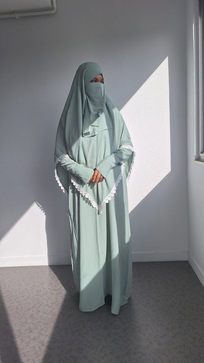 Ensemble fleuria